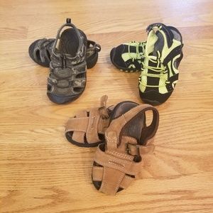 Size 7 toddler Boy's Sandals